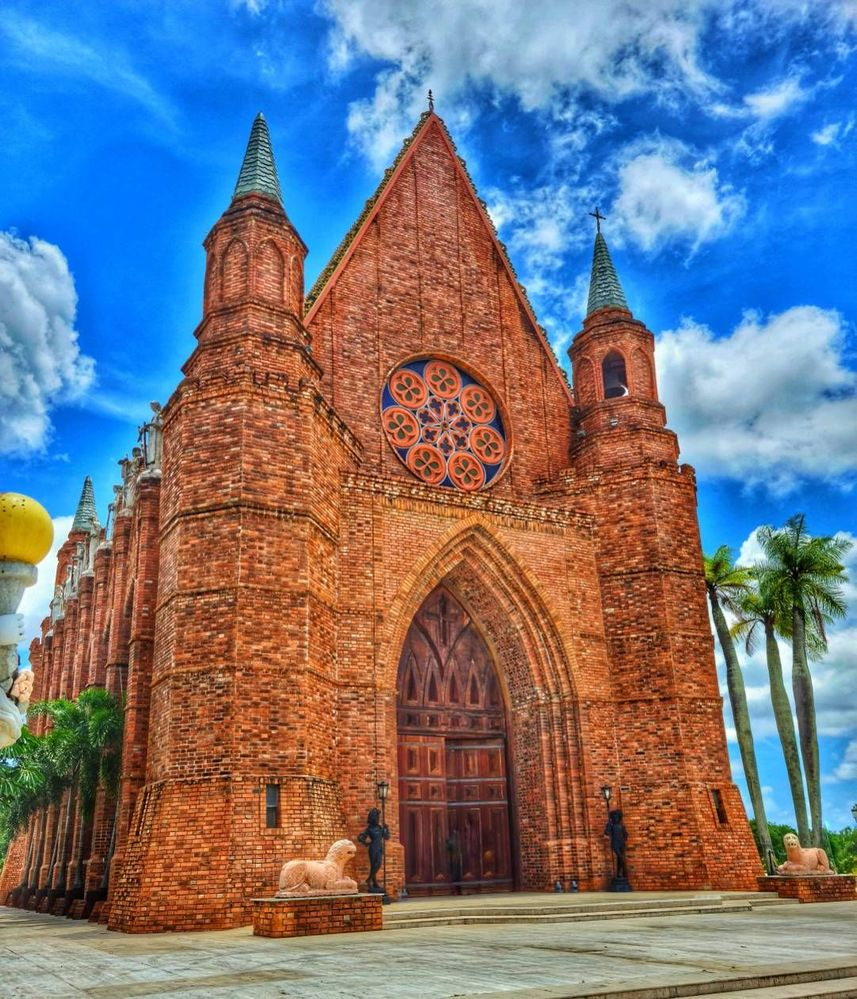 Capela Nossa Senhora das Graças - Instituto Ricardo Brennand — Ar-Condicionado, 69 TR, Recife/PE